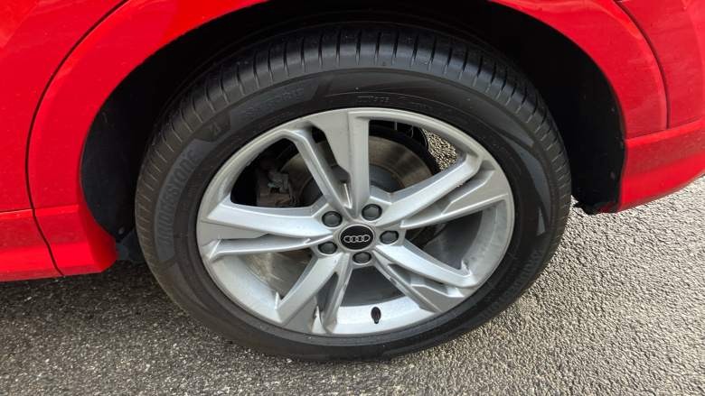 Audi Q3 35 TFSI S Line 5dr S Tronic Petrol Estate